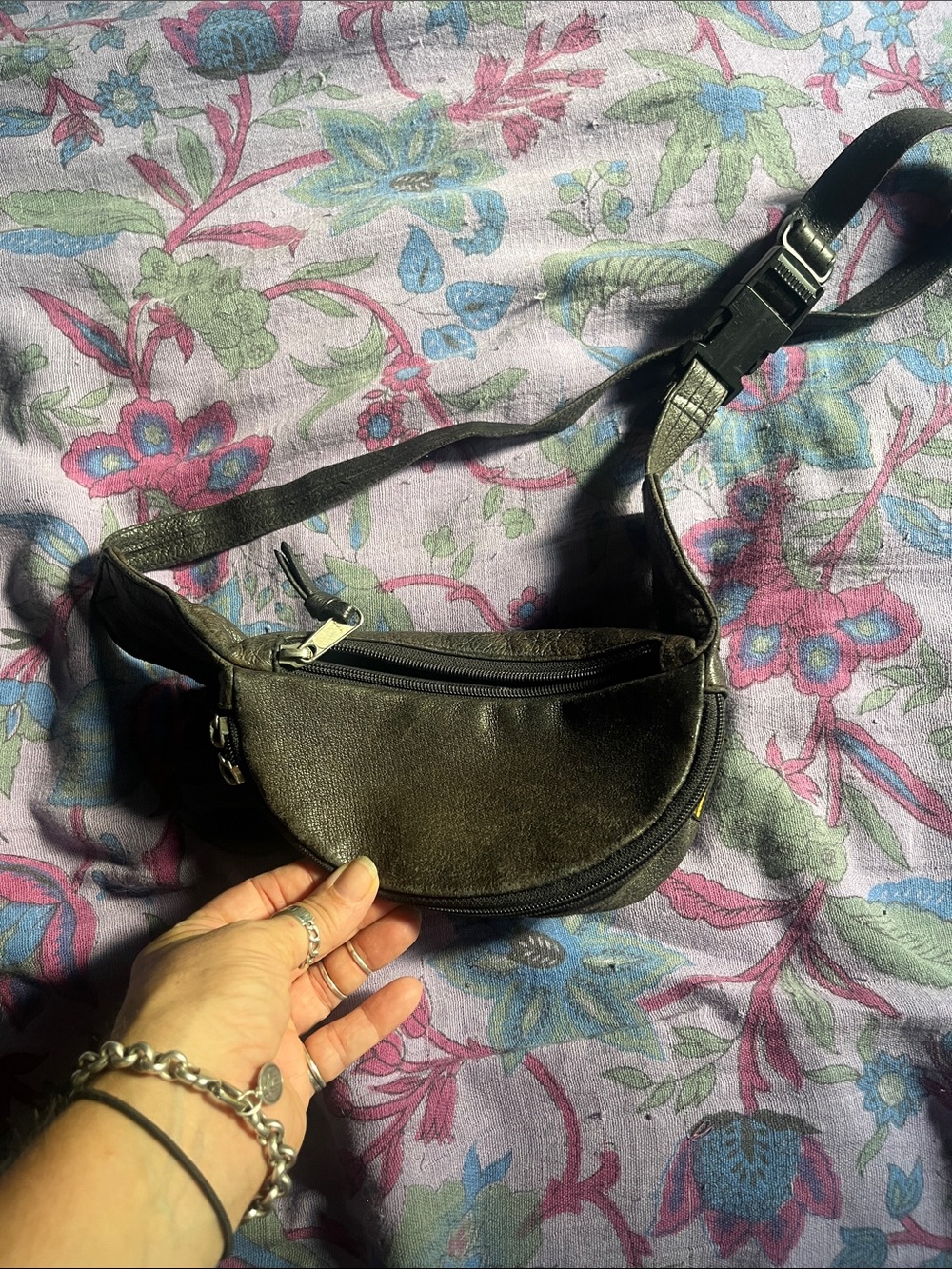 Eddie Bauer Black Leather Mini Crossbody/Fanny Pack vintage